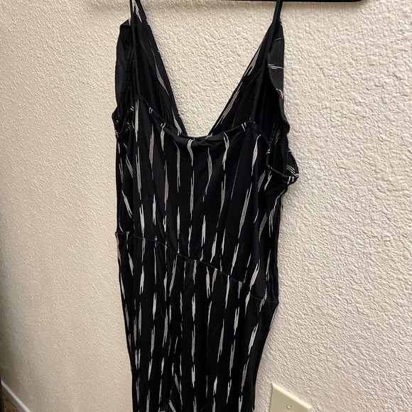 H&M Basics Black and White Jumpsuit - Size Medium - Picture 5 of 5